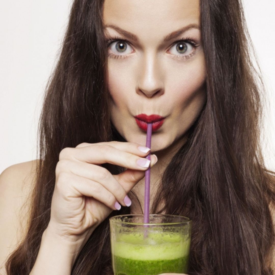 3 batidos para unas uñas y cabello más fuertes