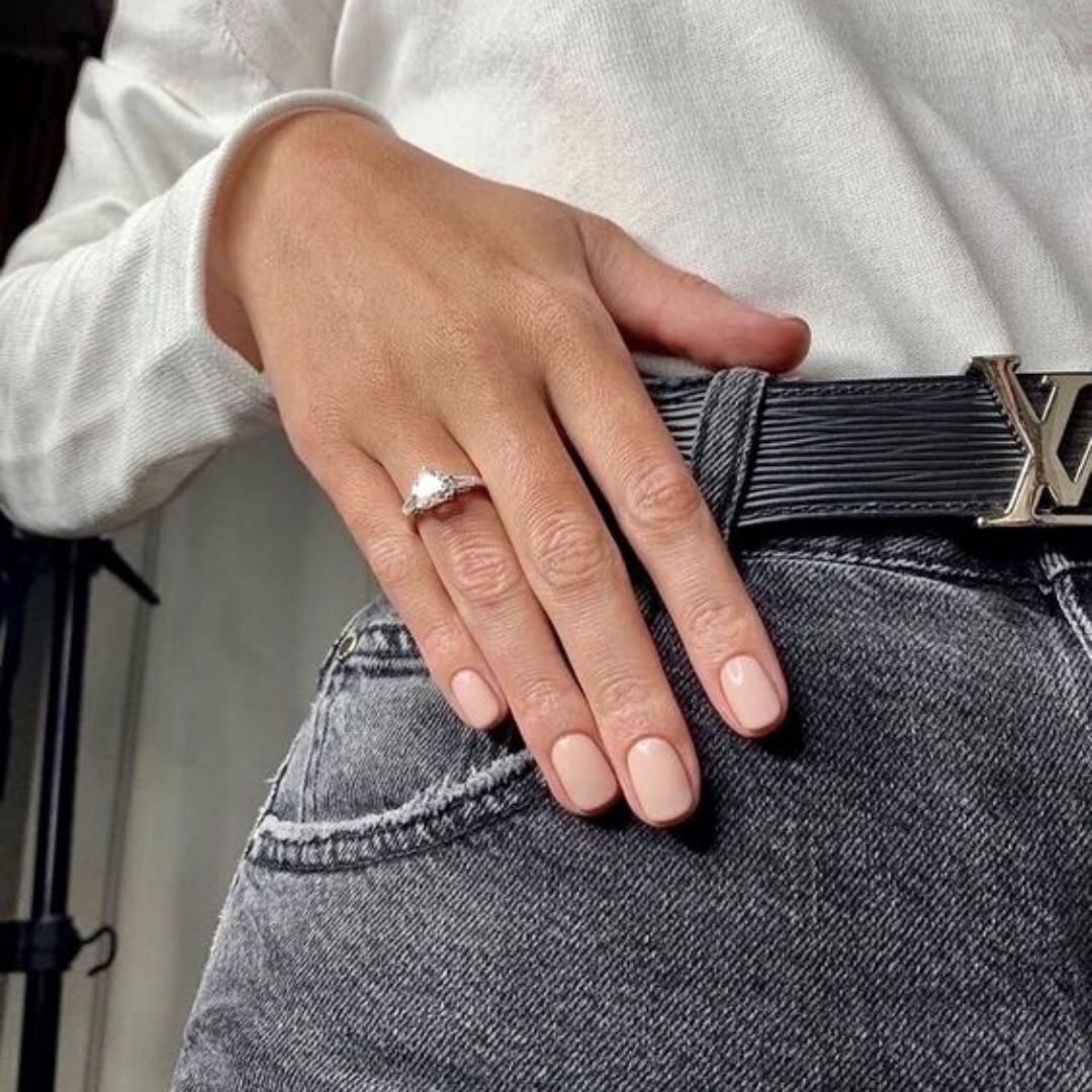 "Clean girl nails" la manicura más elegante para primavera