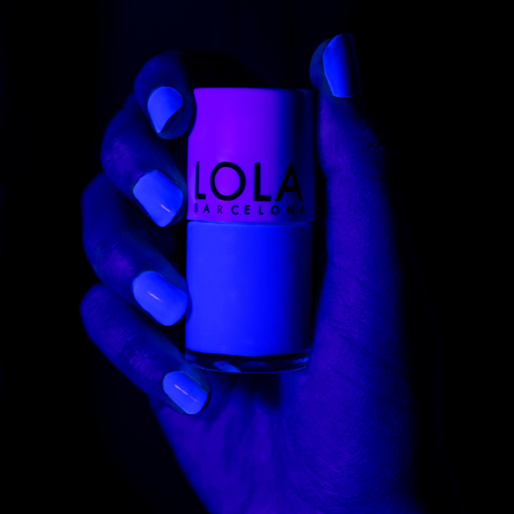 Esmalte de uñas neón Alaska